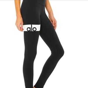 ALO Yoga Leggings